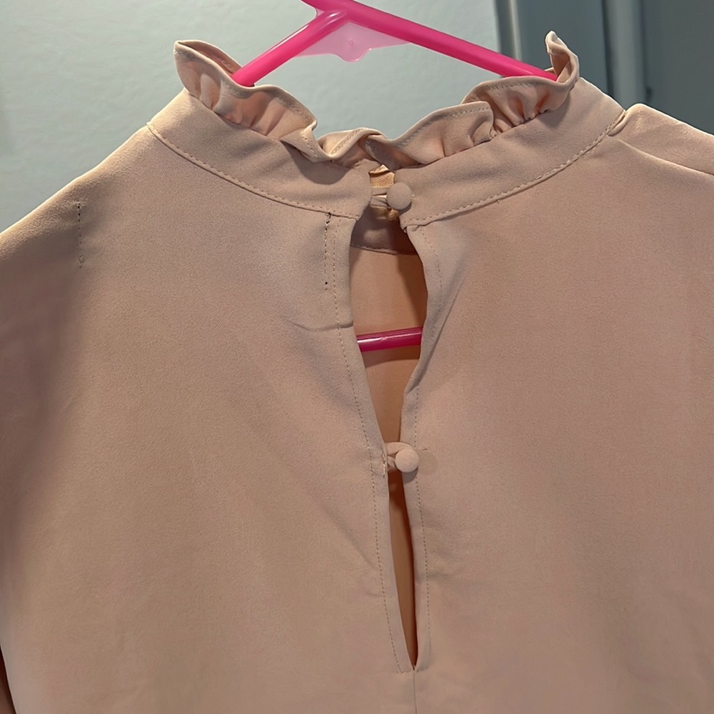 Code x mode size medium. Tan colored - Picture 3 of 3